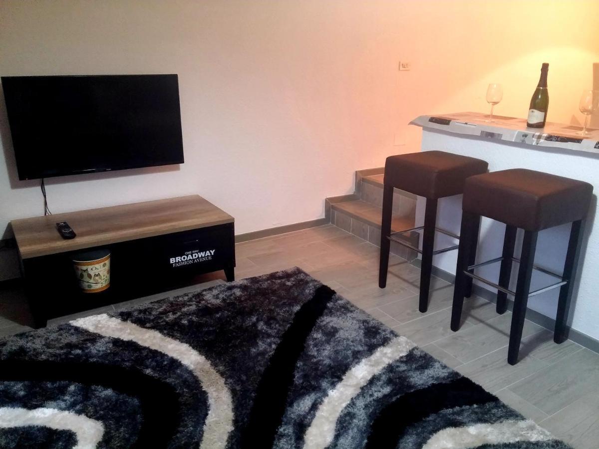 Relax Apartment Лос Кристианос Екстериор снимка