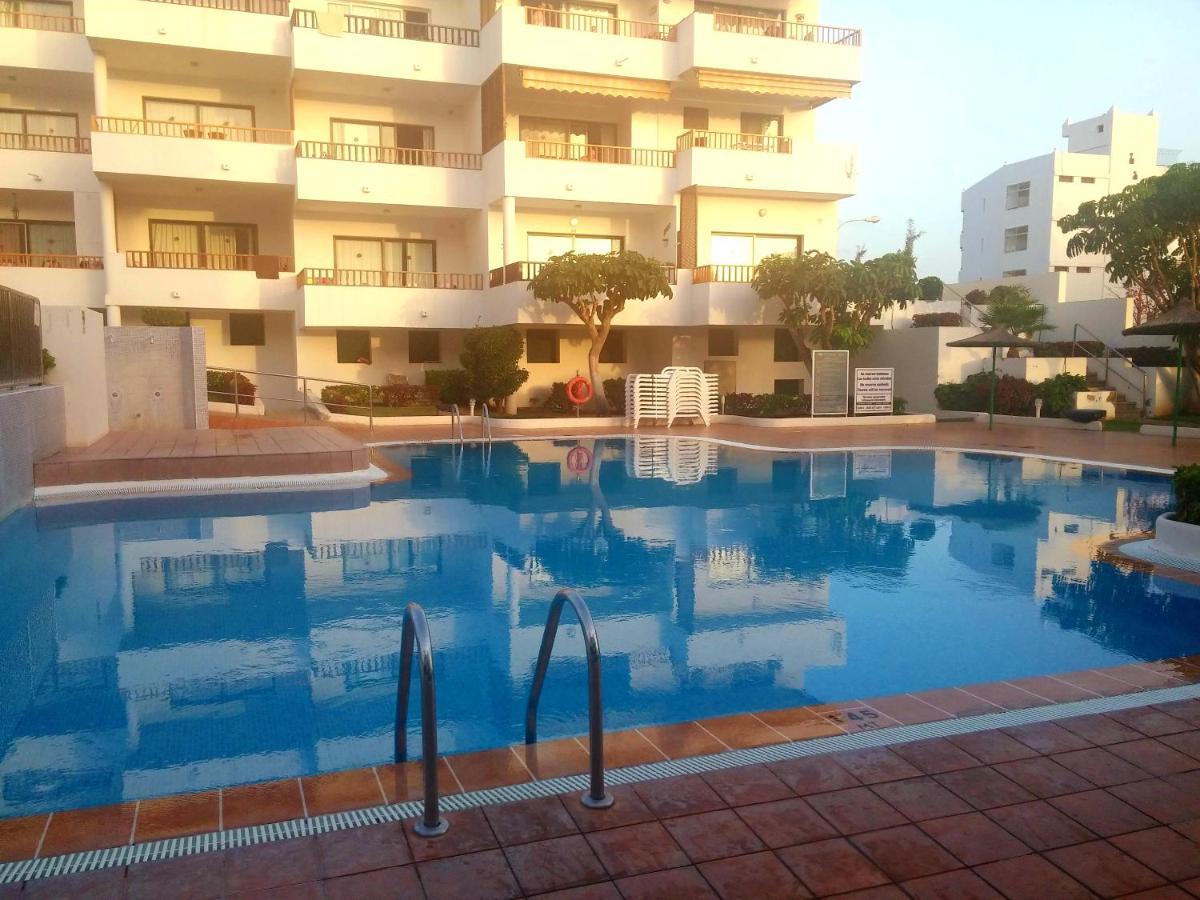 Relax Apartment Лос Кристианос Екстериор снимка